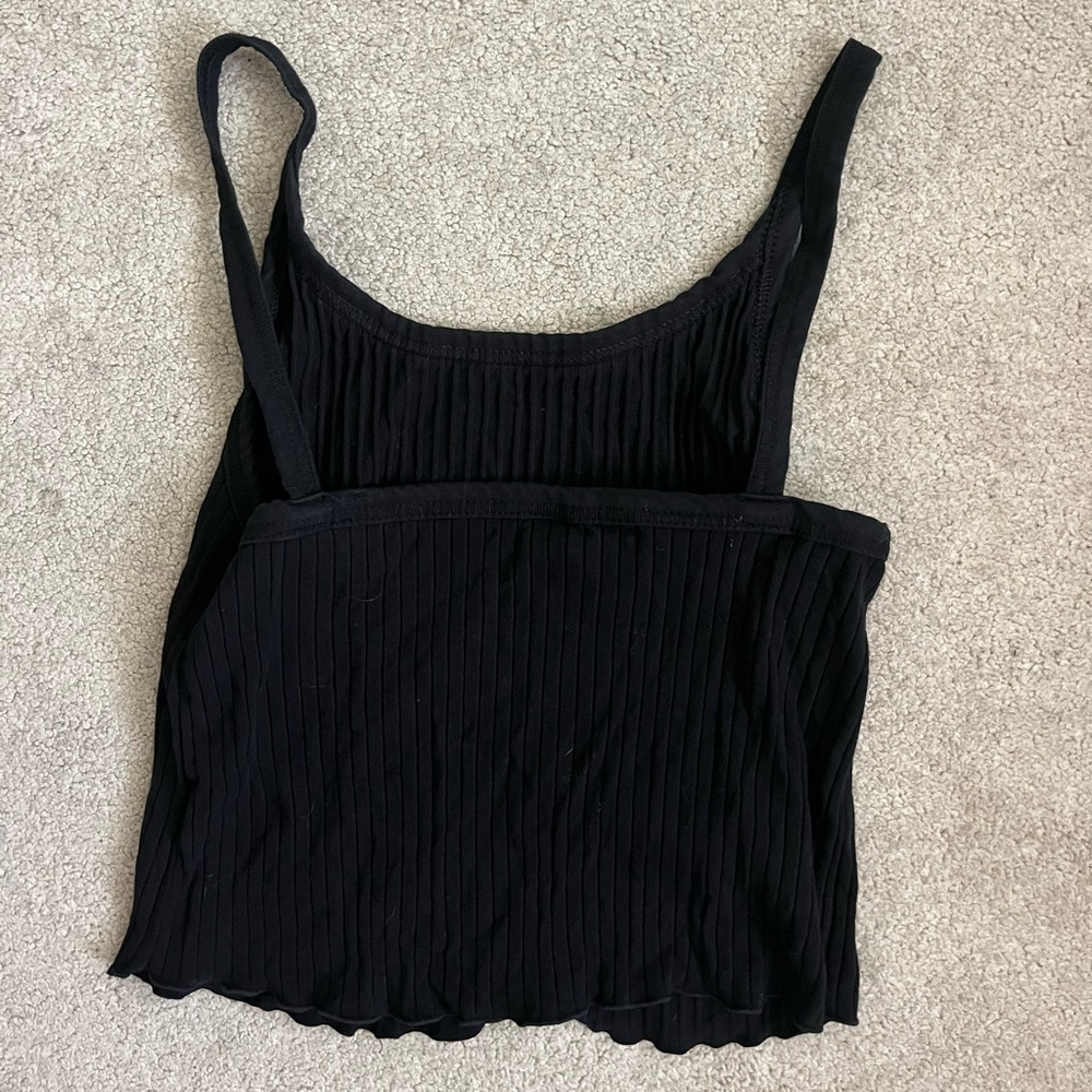Chic Black Ribbed Tank Top - Picture 3 of 3